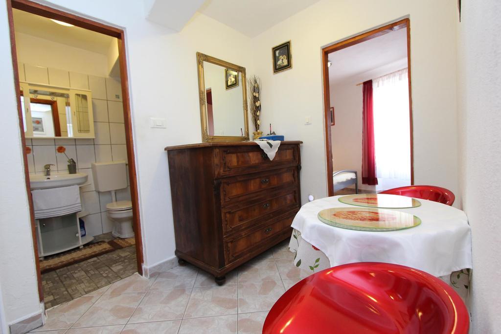 Apartment Alba Rovinj Eksteriør bilde
